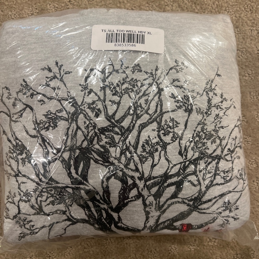 Taylor Swift All Too Well sweatshirt. xl. NWT
